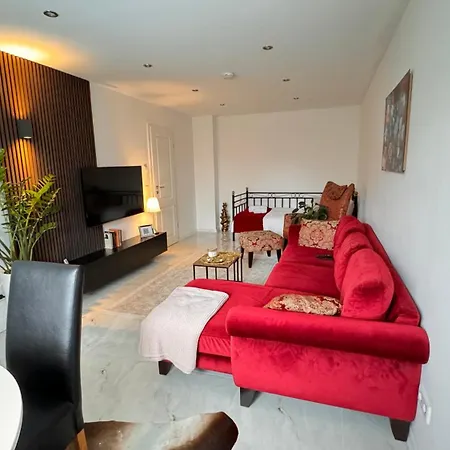 Relaxdays-Apartments 2 Garten Und Pool- Mitbenutzung, Kostenloser Parkplatz, Kontaktloser Checkin, Wifi Mit Smarttv Gütersloh Eksteriør billede